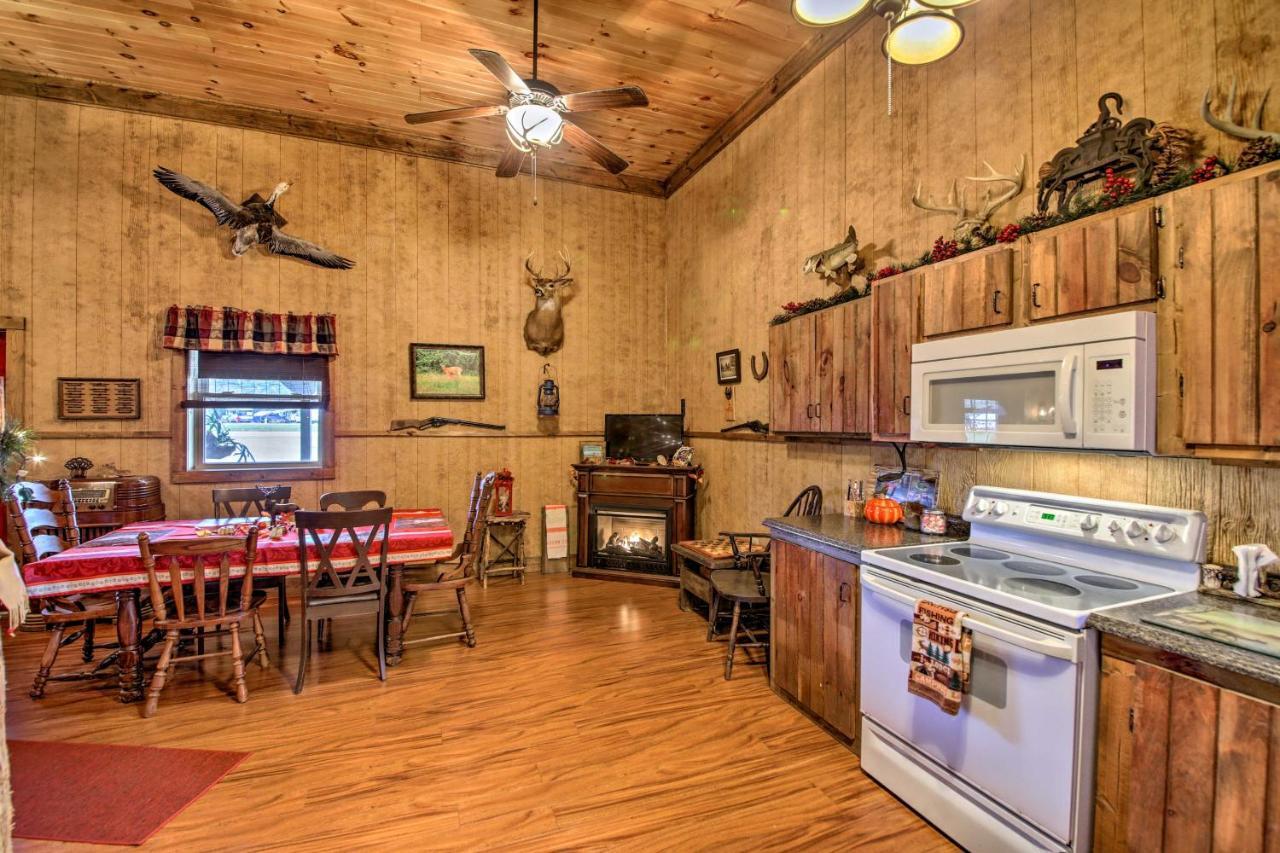 The Bovard Lodge Rustic Cabin Near Ohio River! Florence 外观 照片